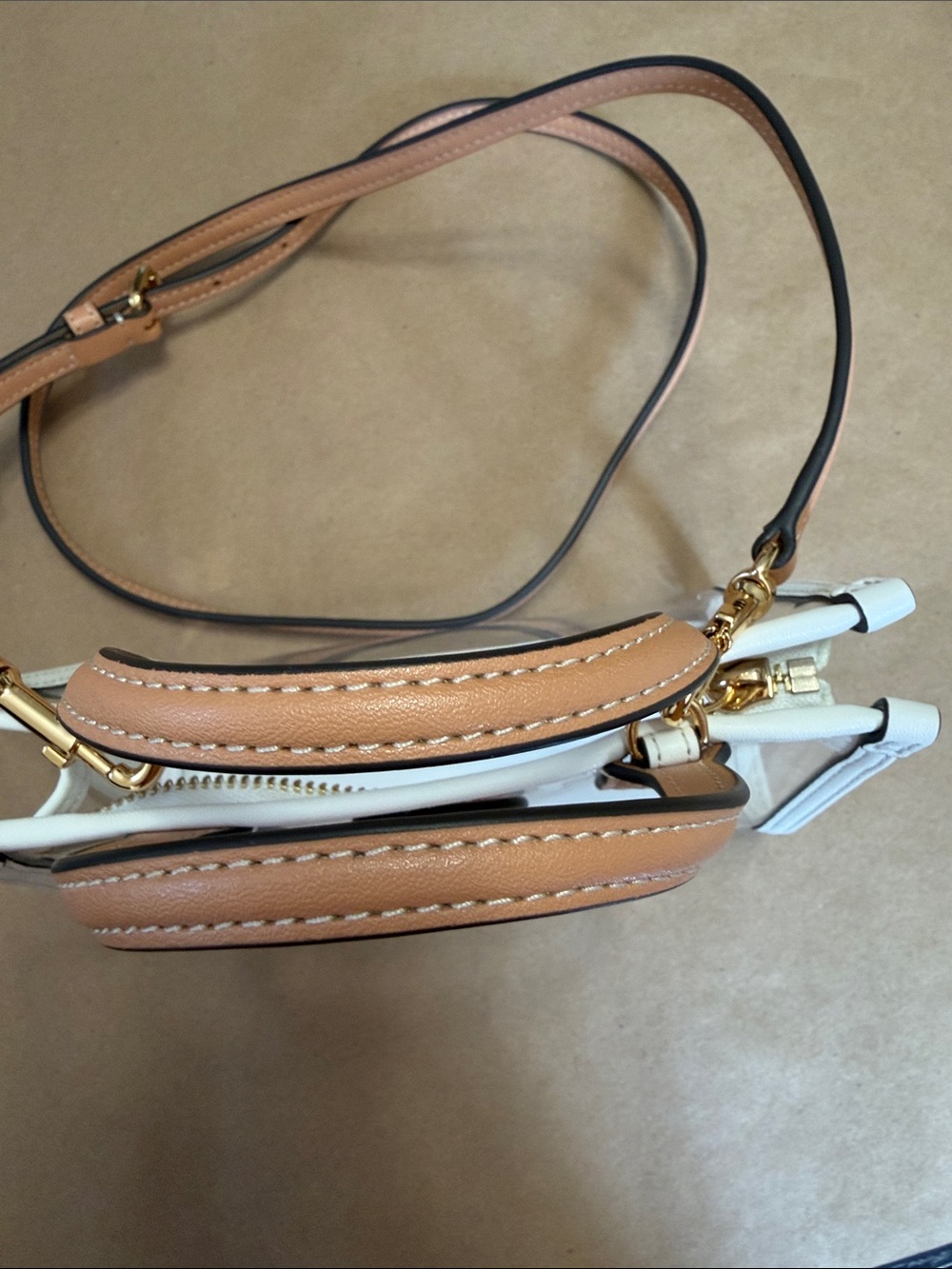 BRAND NEW Tory Burch Clear Mini Satchel with Tan Trim - Picture 2 of 3